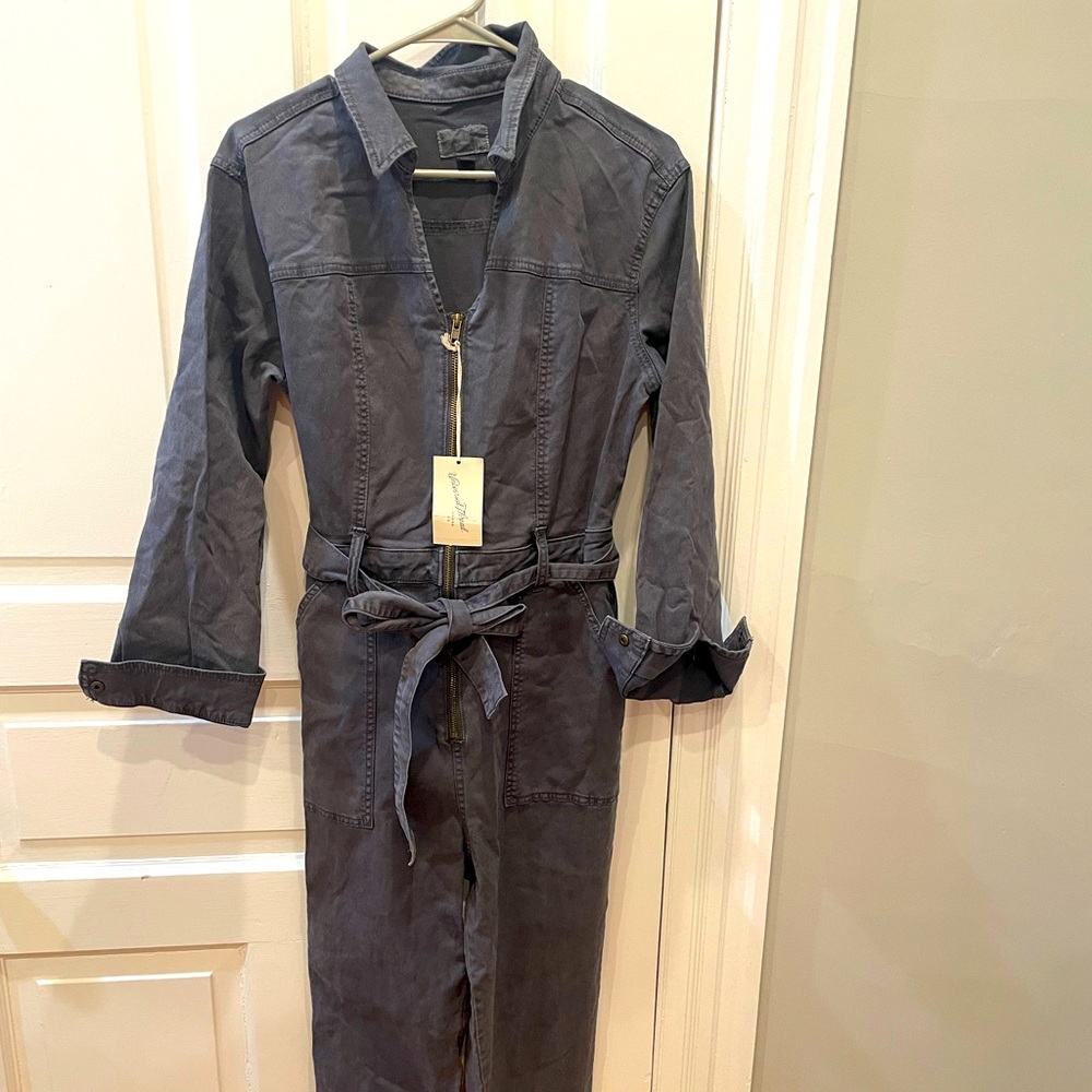 Universal Thread boiler suit NWT